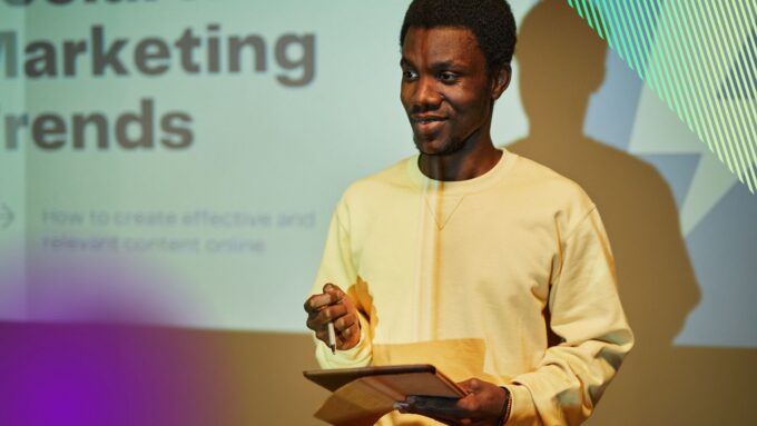 Accelerate Management School-Marketing Management
